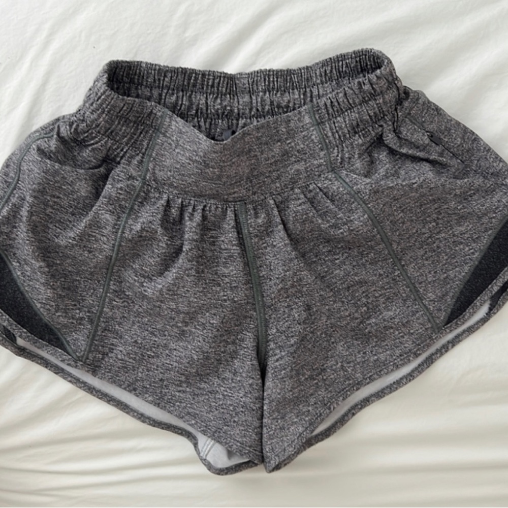 lululemon hotty hots 2.5 size 0